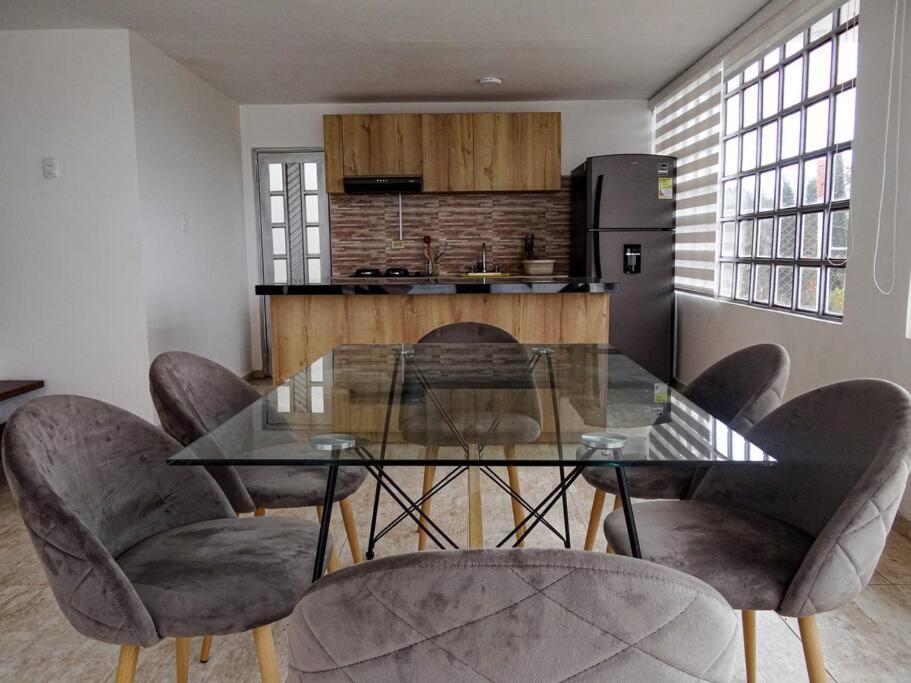 La Esperanza Lakeview - Ferienhaus